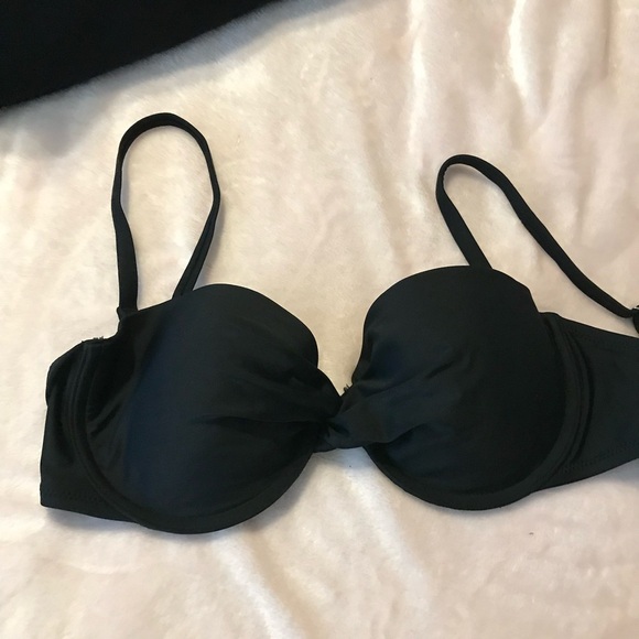 Abercrombie & Fitch Other - Abercrombie & Fitch Underwire Bikini Top Black Size 34C